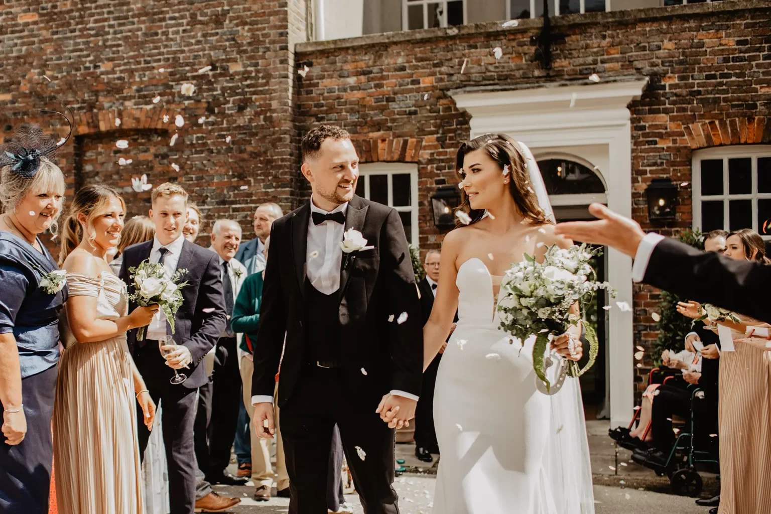 Pelham House ceremonies confetti outside